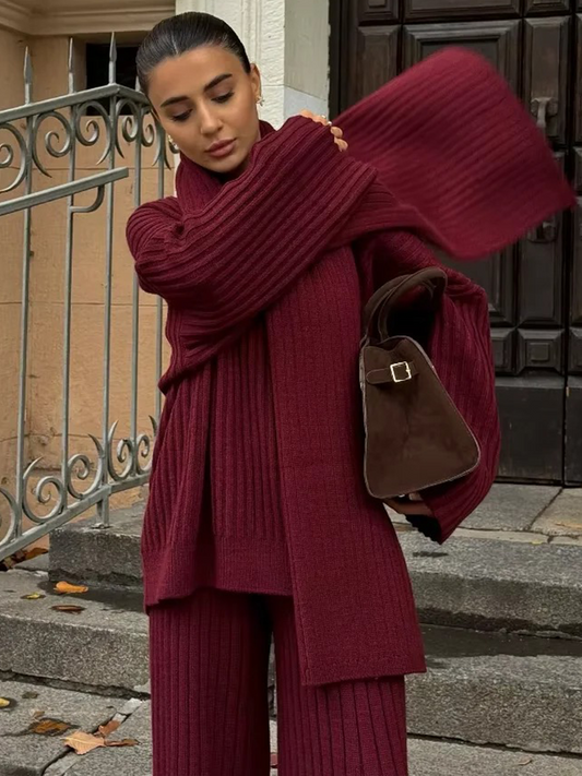 Stijlvolle Scarlet Luxe Loungeset met Sjaal